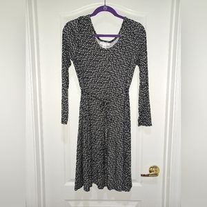 Long sleeve maternity dress black polka dot
